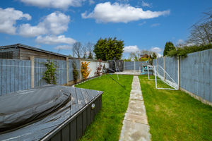 REAR GARDEN- click for photo gallery